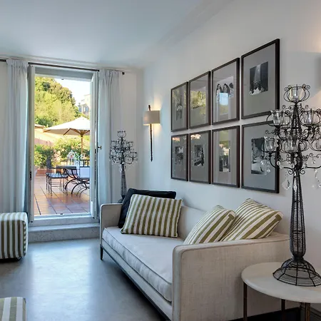 Hotel Rocco De Russie