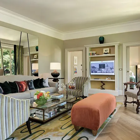 Hotel Rocco De Russie 5*