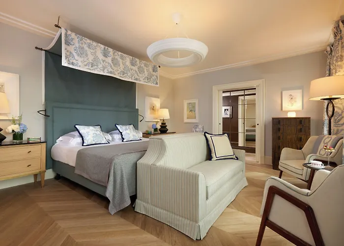 Hotel Rocco De Russie