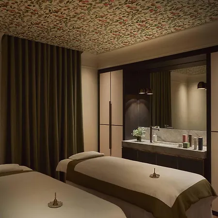 Otel Rocco De Russie Roma