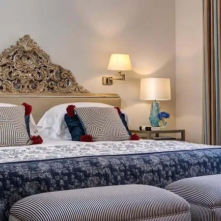 Rocco De Russie Otel 5*