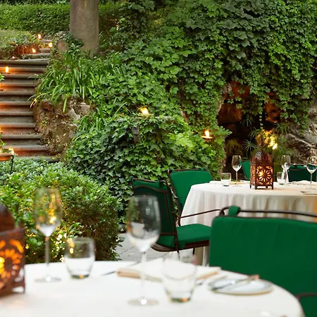 Rocco De Russie Ξενοδοχείο 5*