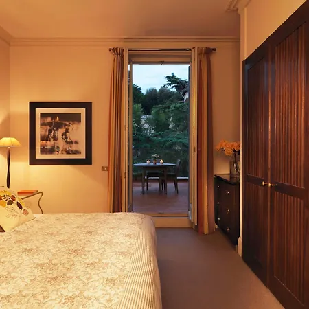 Rocco De Russie Otel 5*