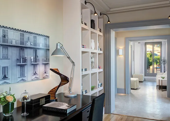 Rocco De Russie 5* Rome