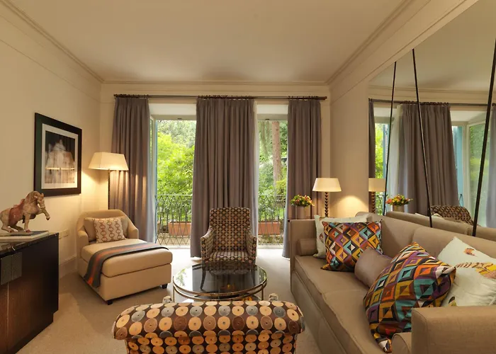 Hotel Rocco De Russie 5*