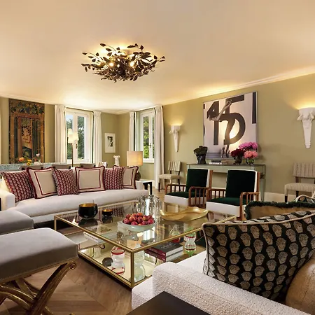 Hotel Rocco De Russie 5*