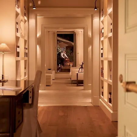 ロッコ フォルテ デ ルシエ ローマ